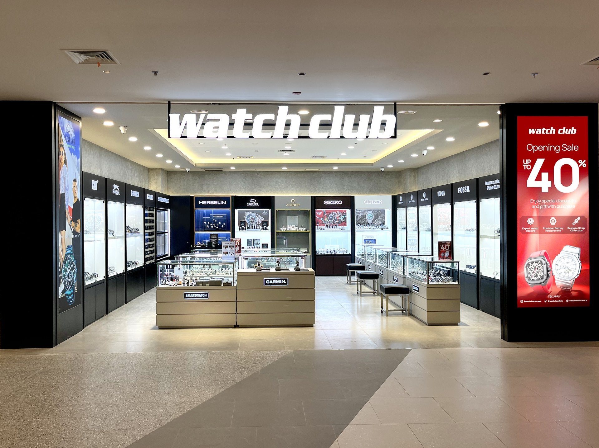 Watch Club Offline Store